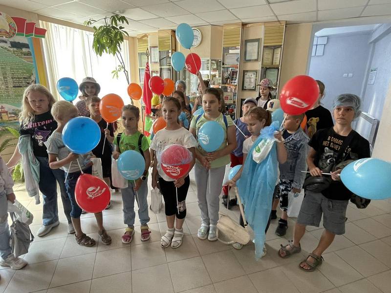 Students of secondary school No. 1 of Mozyr visited an exciting journey with the world of milk, cottage cheese and yoghurts.